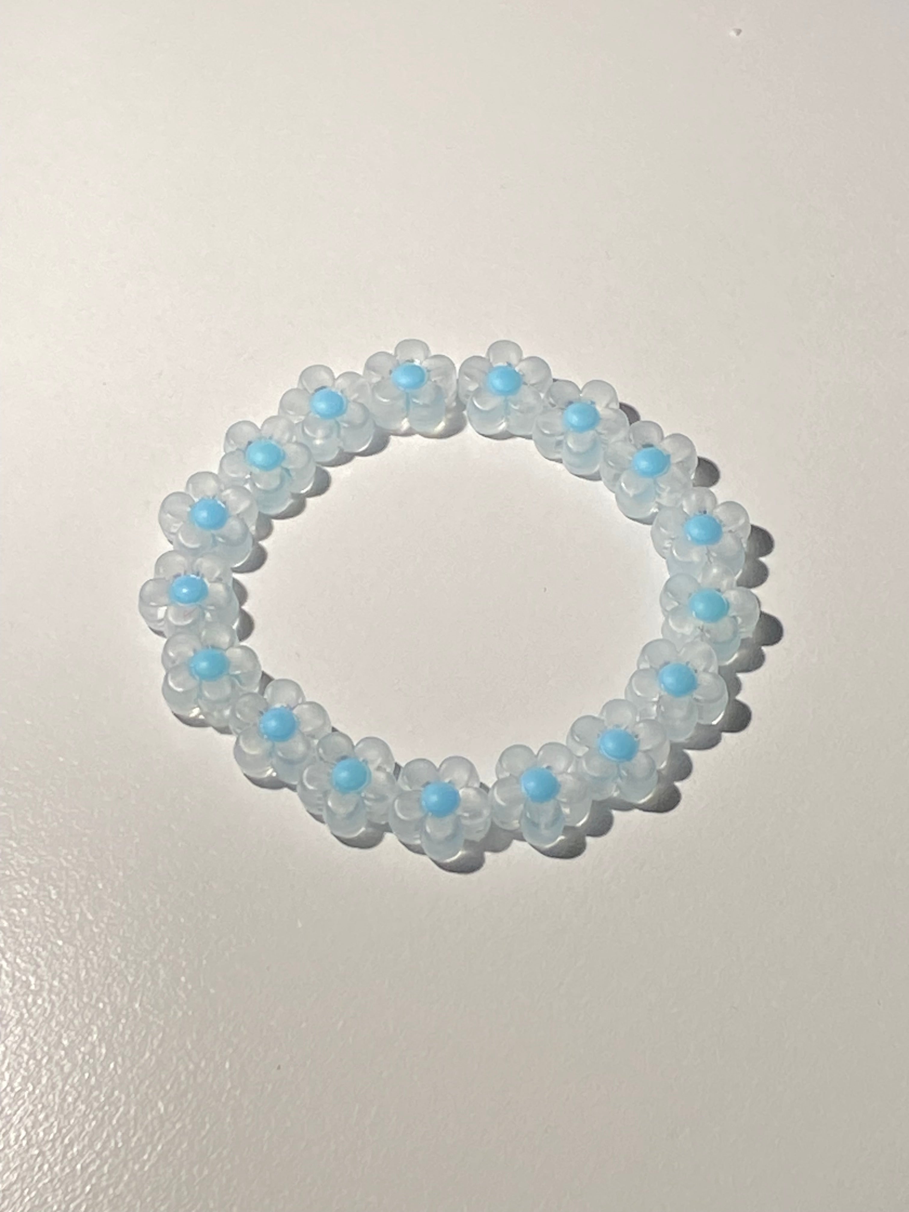 Blue flower bracelet
